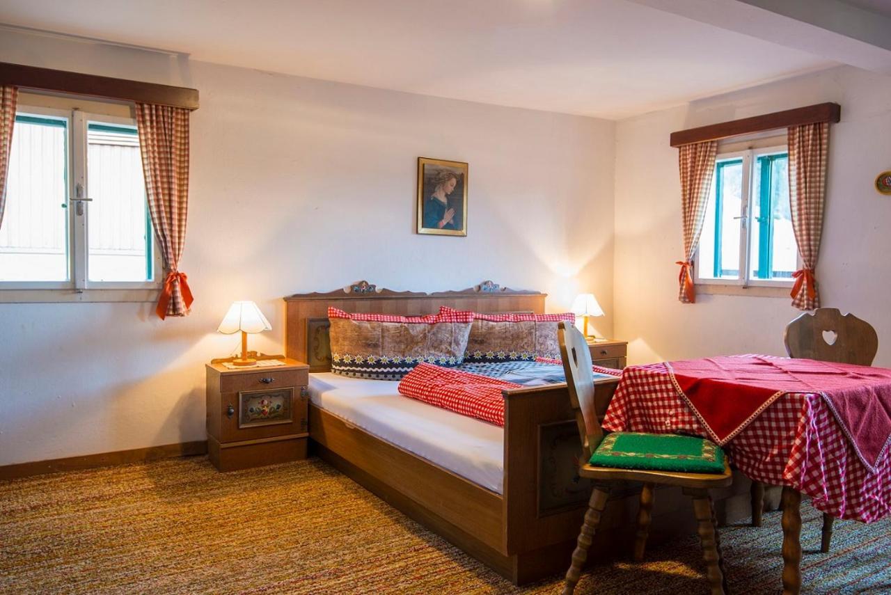 Ferienbauernhof Elmaugut Villa มึลบาค อัม โฮคเคอนิก ภายนอก รูปภาพ